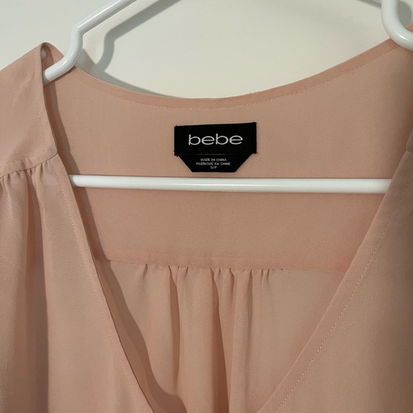BEBE Baby pink blouse - Picture 2 of 3